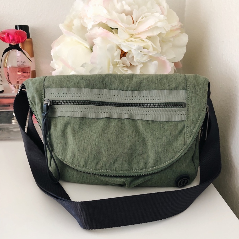 Lululemon Yoga Bag